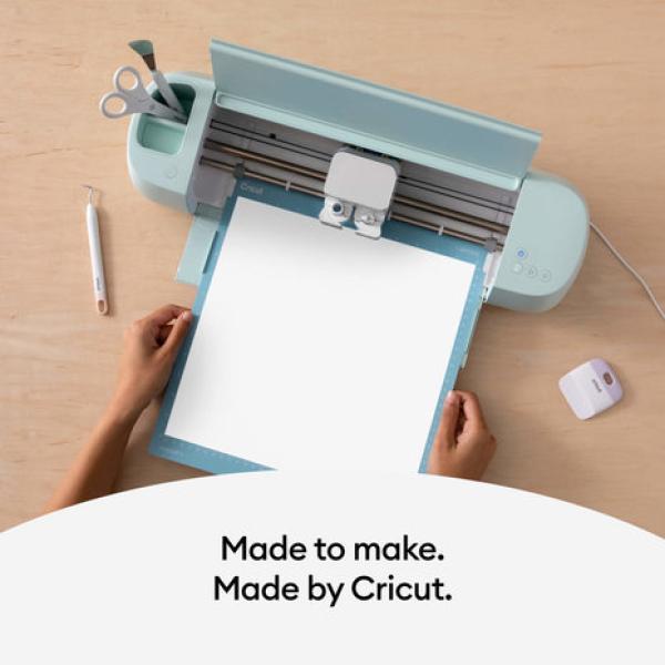 Cricut, Color-Changing Iron-On UV-Activated Pastel Blue