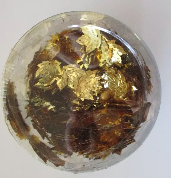 Metallik Blätter, gold, mit Loch